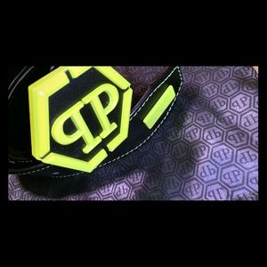 Selling because it is too big for me.